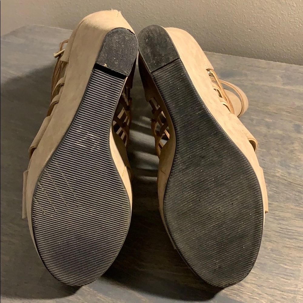 Guess Wedge Sandals - Picture 7 of 8